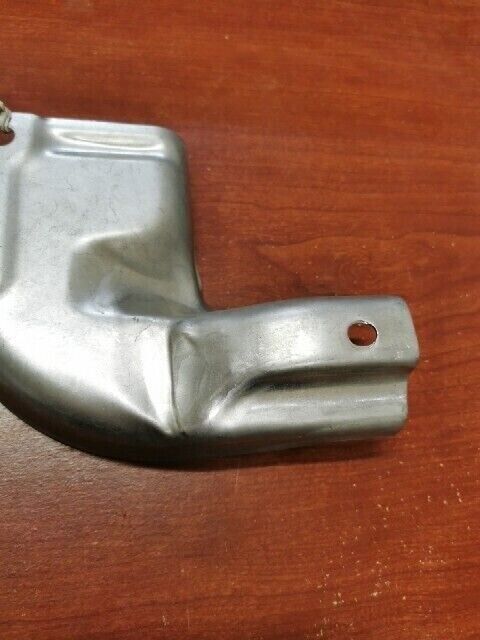 Honda FR700 RIGHT MUFFLER PROTECTOR 18315-728-000 H69