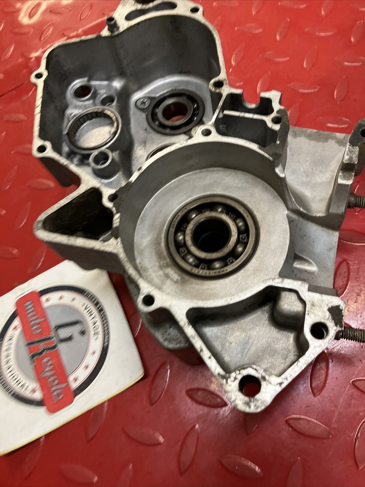 Honda CR125R 1998 crankcase left right