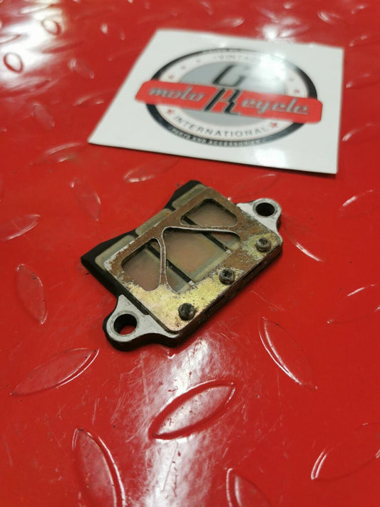 Suzuki RM125 1984 reed valve block cage 1985 1986