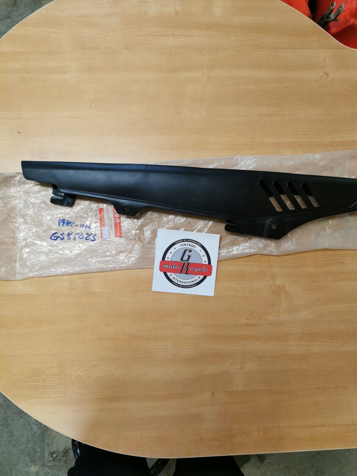 NOS SUZUKI GS550ES GS550E CHAIN CASE 61311-43400 S4