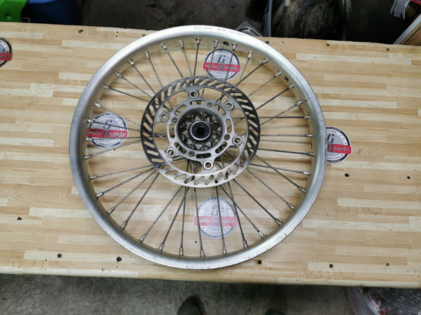 Kawasaki KX125 2002 front wheel hub rim 2001 41090-1142