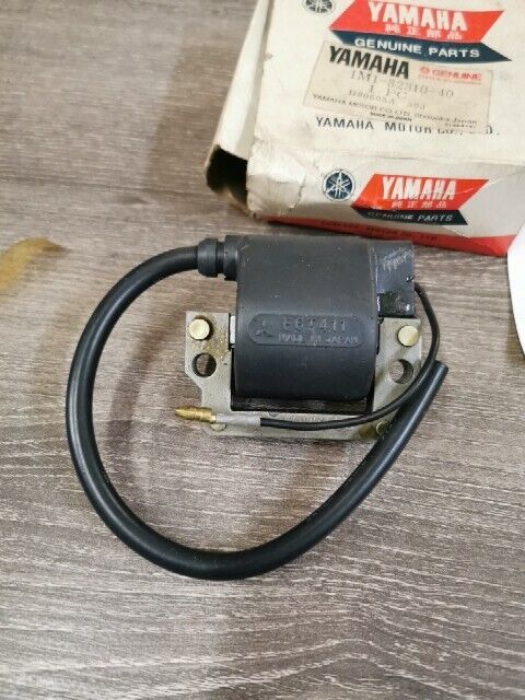 NOS YAMAHA RS100B DT400D RS100C DT175C TY175C IGNITION COIL 1M1-82310-40-00 Y160