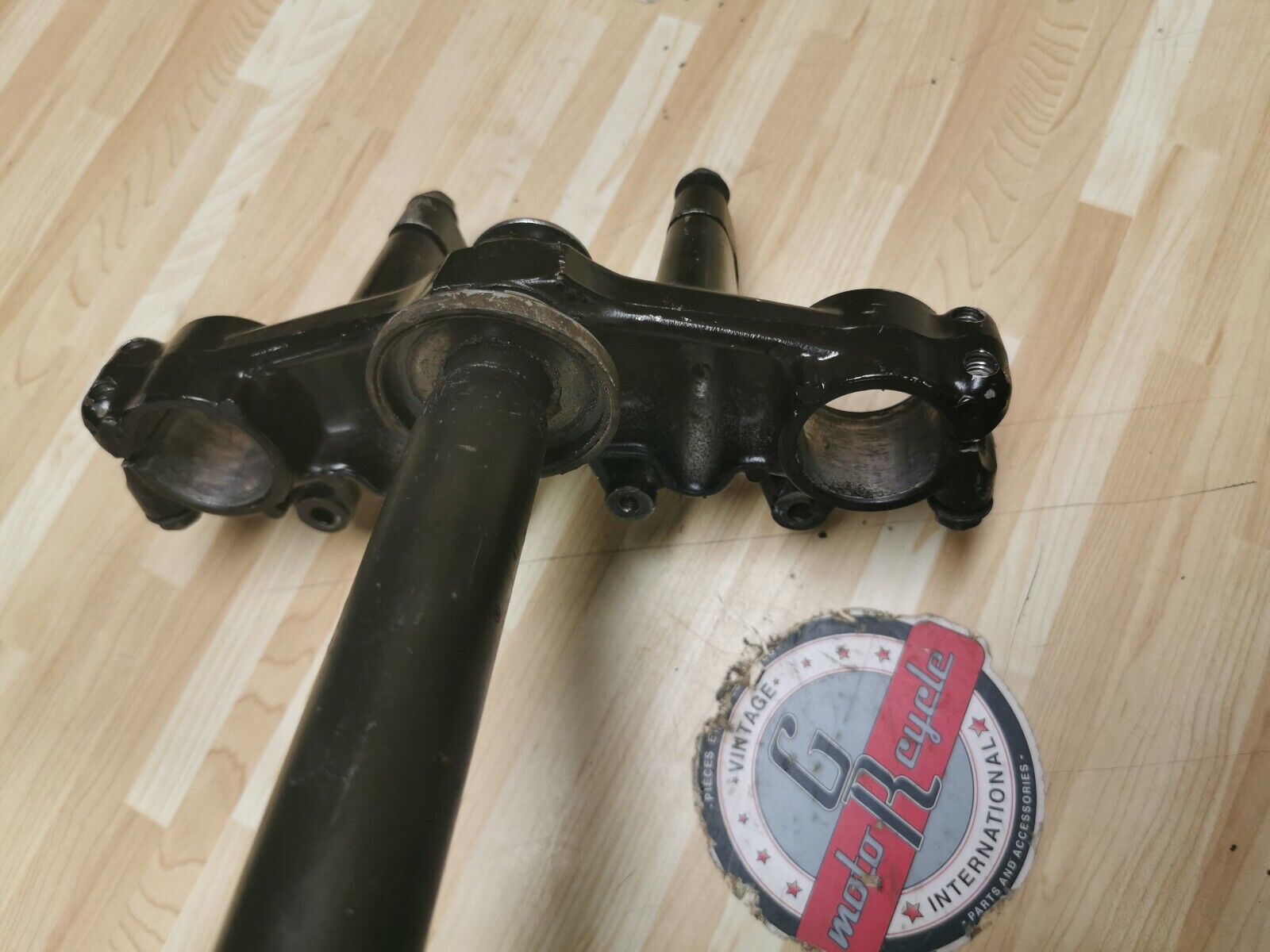 Yamaha DT200 1985 triple clamp tree steering stem crown top bridge