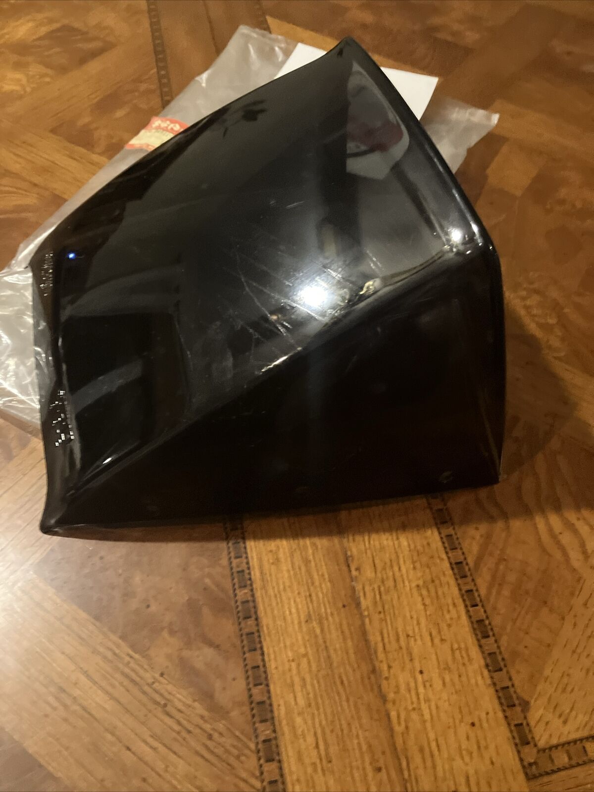 NOS Suzuki GS750E 1983 WINDSHIELD WIND SCREEN COWLING WINDOW 94611-31300 S34