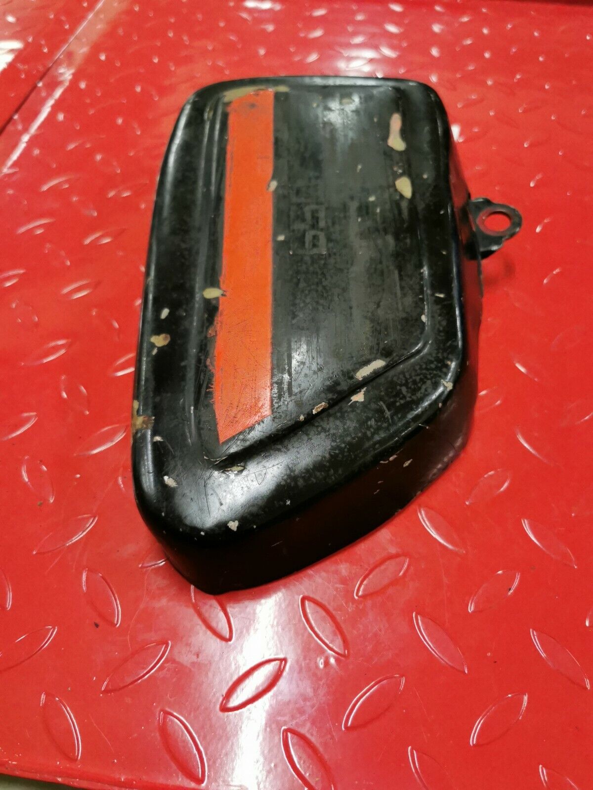 Yamaha XS650 1976 right side cover panel fairing 1975