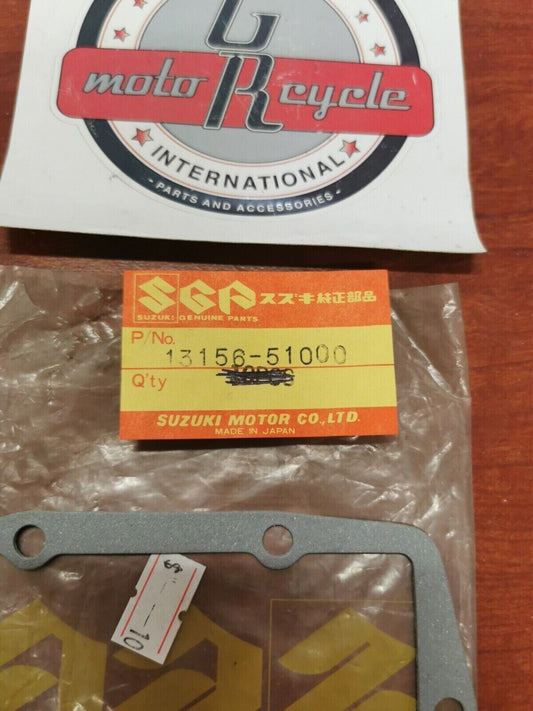 NOS Suzuki SNOWMOBILE REED VALVE COVER GASKET 13156-51000 S16