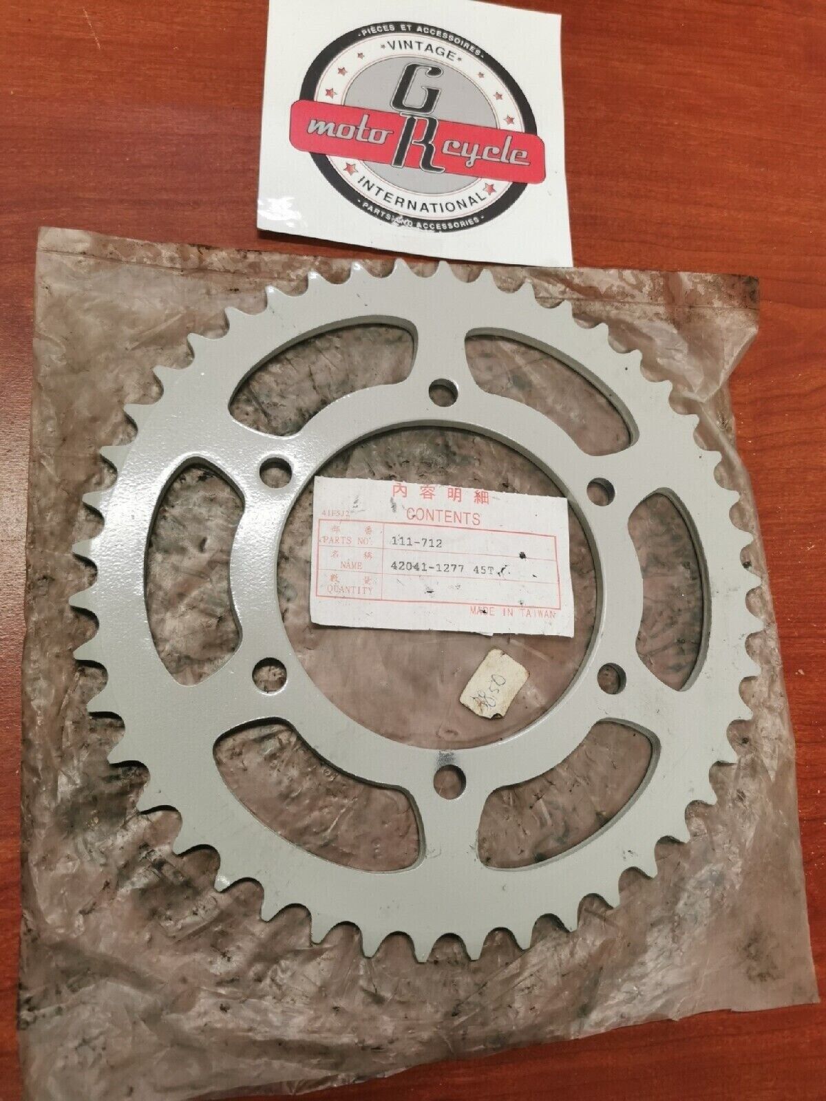 NOS Kawasaki 1988 - 1990 1992 - 2003 EX250 REAR SPROCKET HUB 45T 42041-1277 K24