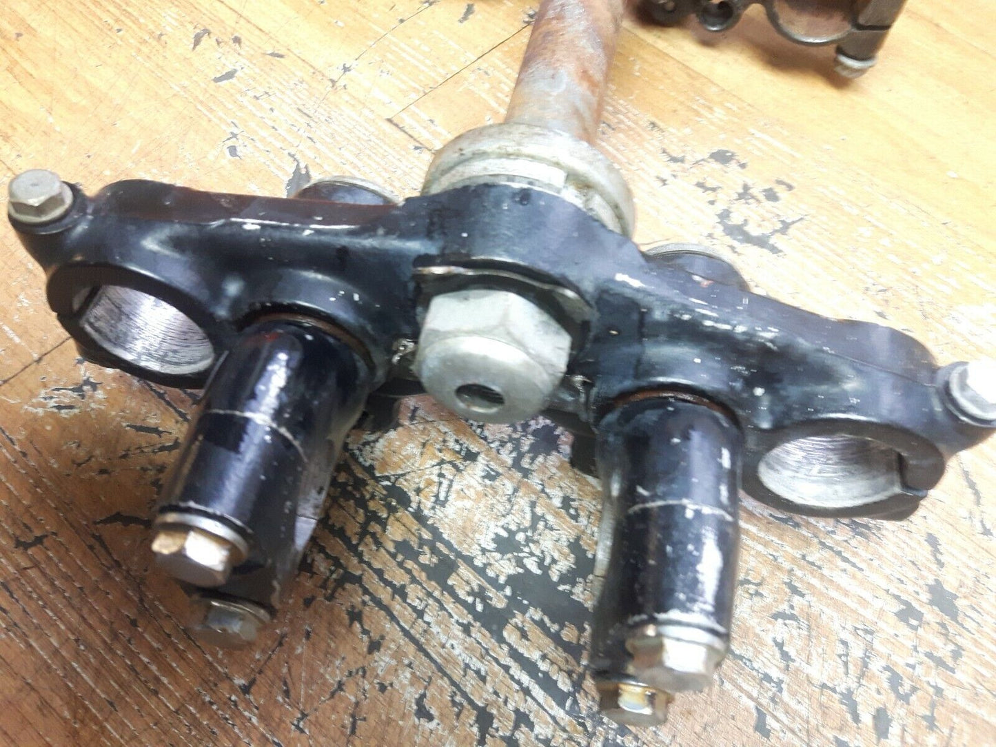 Honda XR200 1983 steering stem triple tree clamp bridge crown 1981 1982 1984