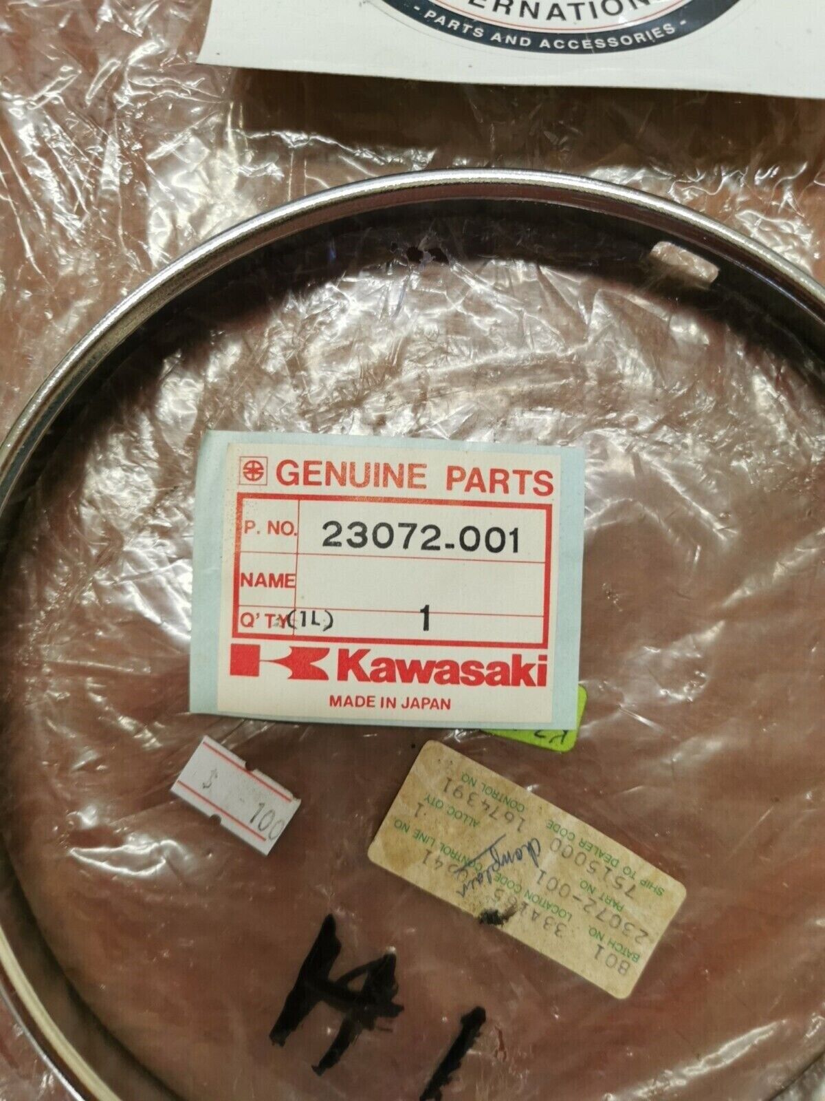 NOS Kawasaki Z1 KZ900 KZ650 KZ1000 KZ550 HEAD LAMP RETAINER RING 23072-001 K34