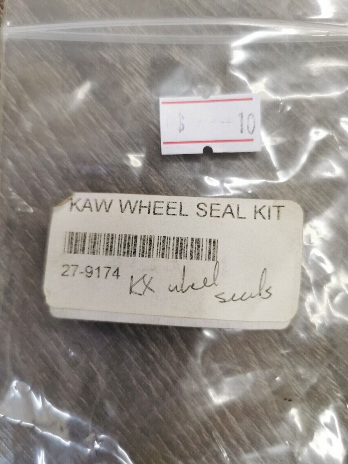 NOS Kawasaki KX125K  KX250K KX500E  Wheel Seal Kit 25 x 42 x 6   27-9174 J26