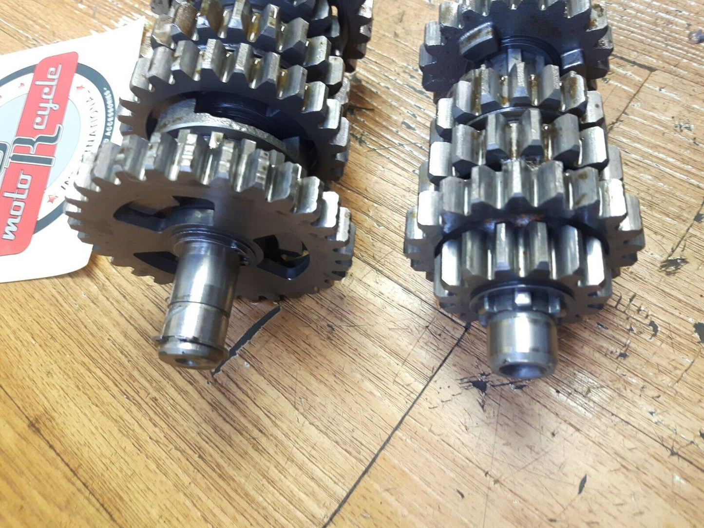 Yamaha YZ125 1986 tranny transmission input ouput main counter shaft drive axle