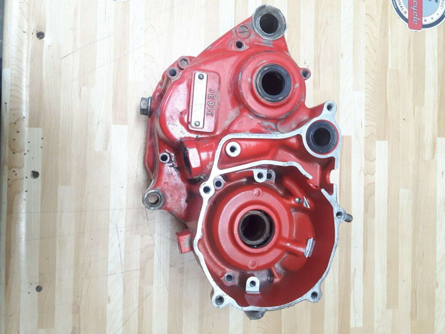 Honda CR125R 1981 crankcase crank case motor left right matching 111A0-KA3-000 2