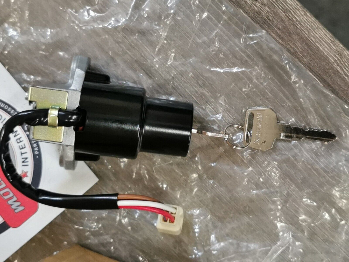 NOS KAWASAKI KZ250 KZ400 1978 - 1982 SWITCH ASSY IGNITION 27005-1031 K28