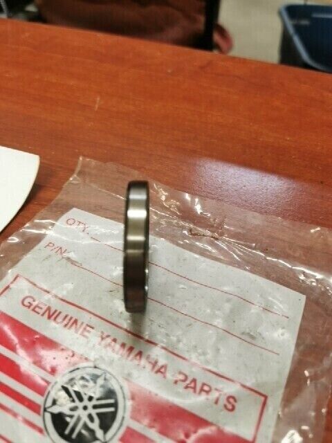 NOS Yamaha FZ600 SRX600 XJ650 XJ750 XS650 BALL RACE 256-23412-00-00 Y167
