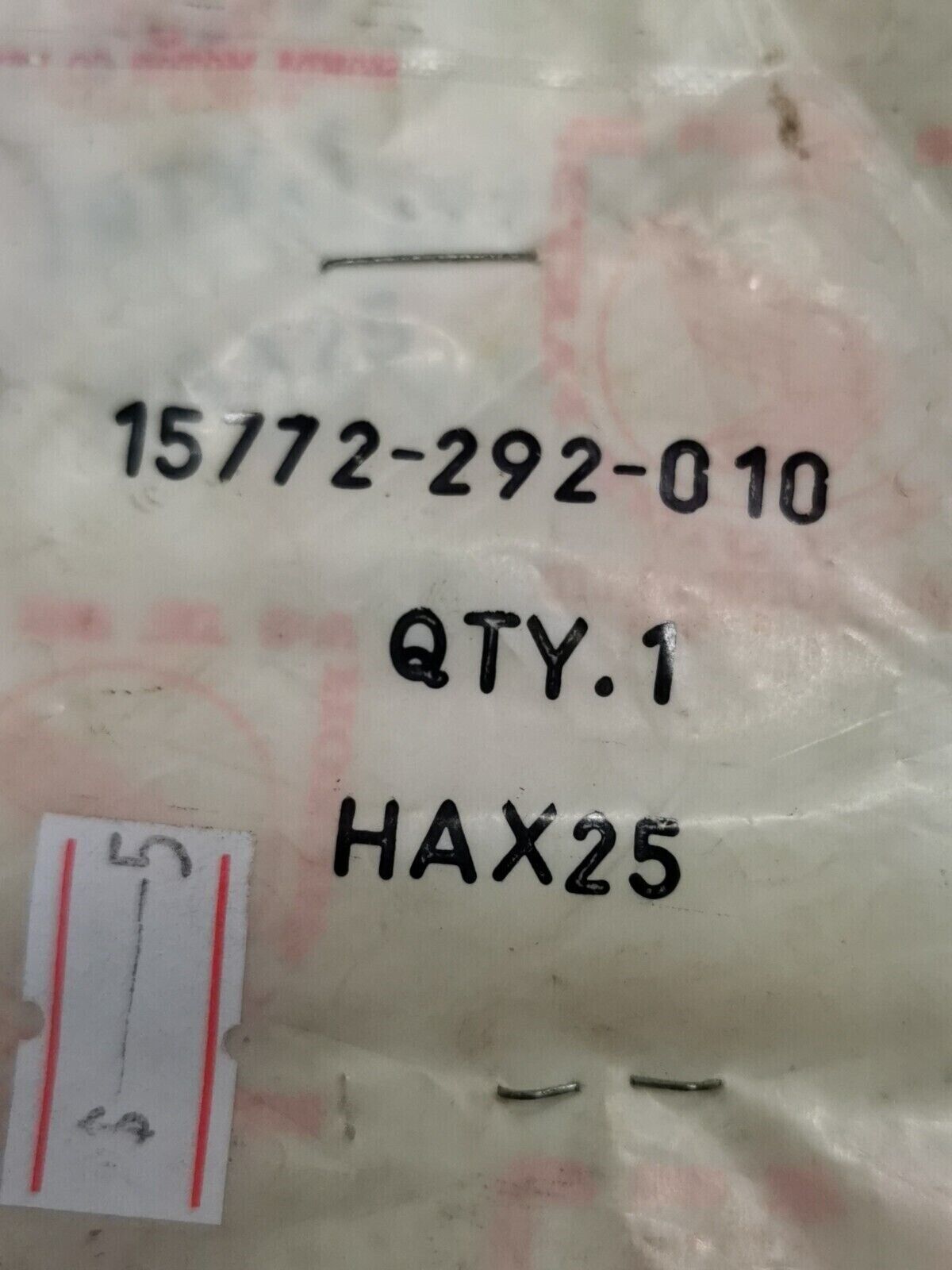 NOS HONDA XR650L BREATHER TUBE CLIP 15772-292-010 H58