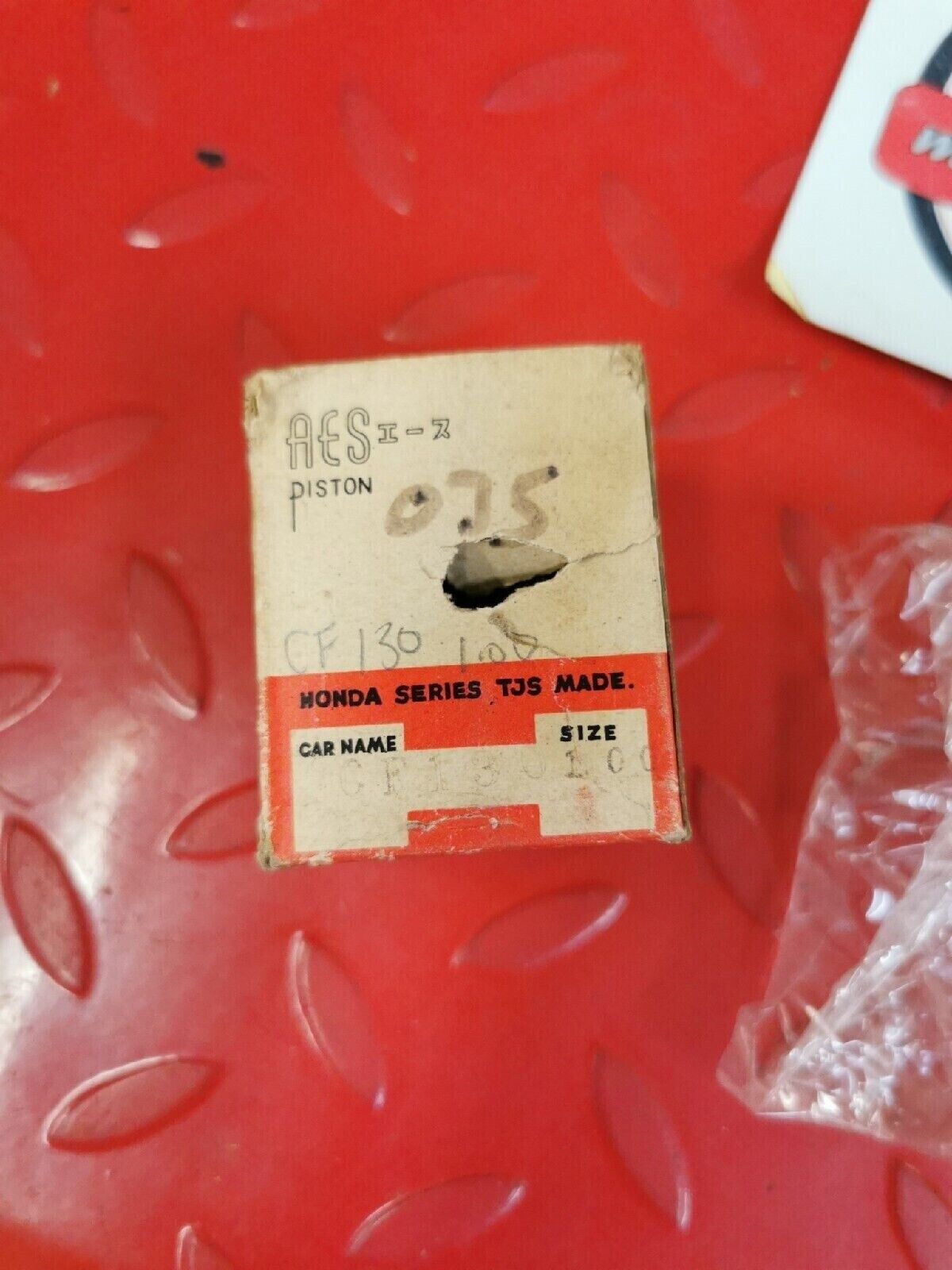 NOS HONDA S65 1965 Piston 1.00 13105-035-010 H40