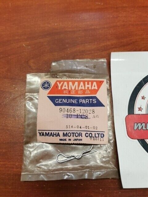 NOS Yamaha 1974 GPX338 GPX433 CLIP 90468-12028-00 Y111
