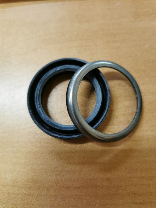 NOS YAMAHA RD250 RD350 FORK SEAL 4L0-W2312-00-00 Y44