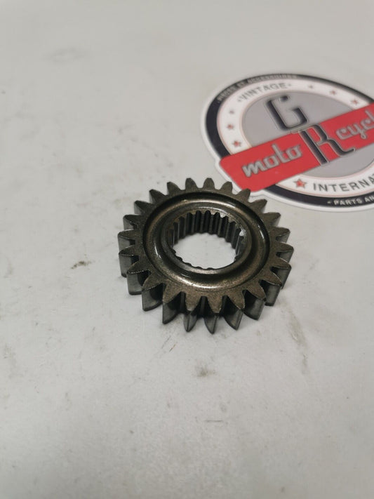 Honda XR350R 1983 crankshaft primary drive gear 1984 1985 2