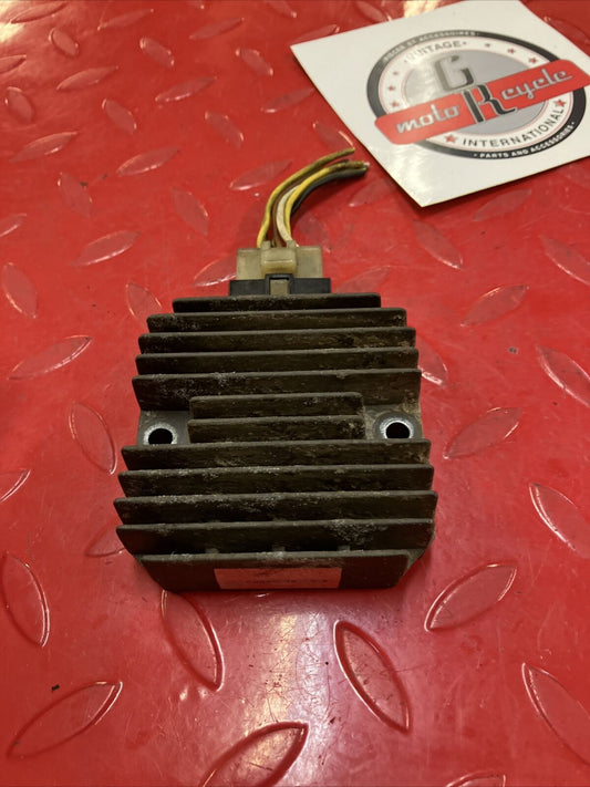 Kawasaki VN750 1986 Vulcan 750 voltage regulator