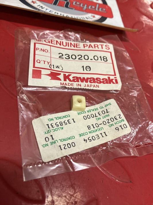 NOS KAWASAKI HEADLIGHT NUT 4MM 23020-018 K18