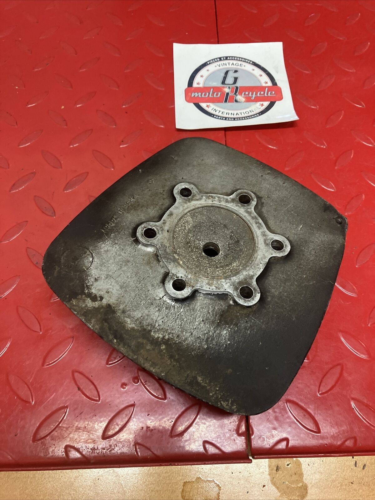 Suzuki TS125 1977 cylinder head jug barrel cover