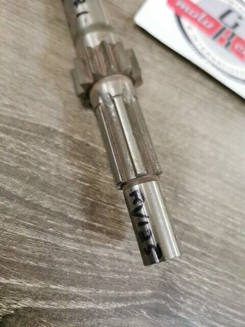 NOS SUZUKI TS125 RV125 1973 - 1977 SHAFT COUNTER 24121-28001 S51