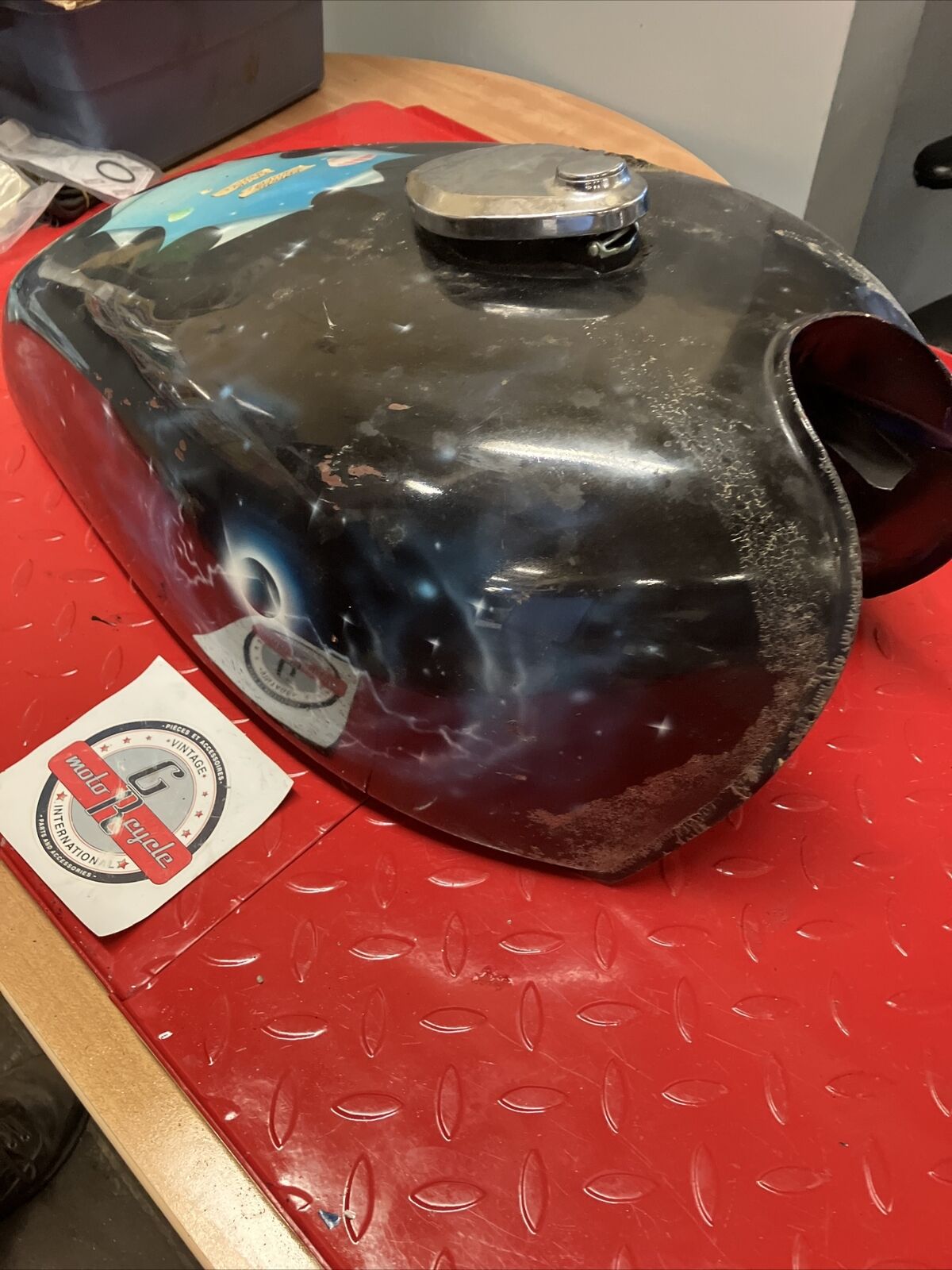 Kawasaki KZ650 1978 Fuel tank gas petrol reservoir 1977 1979