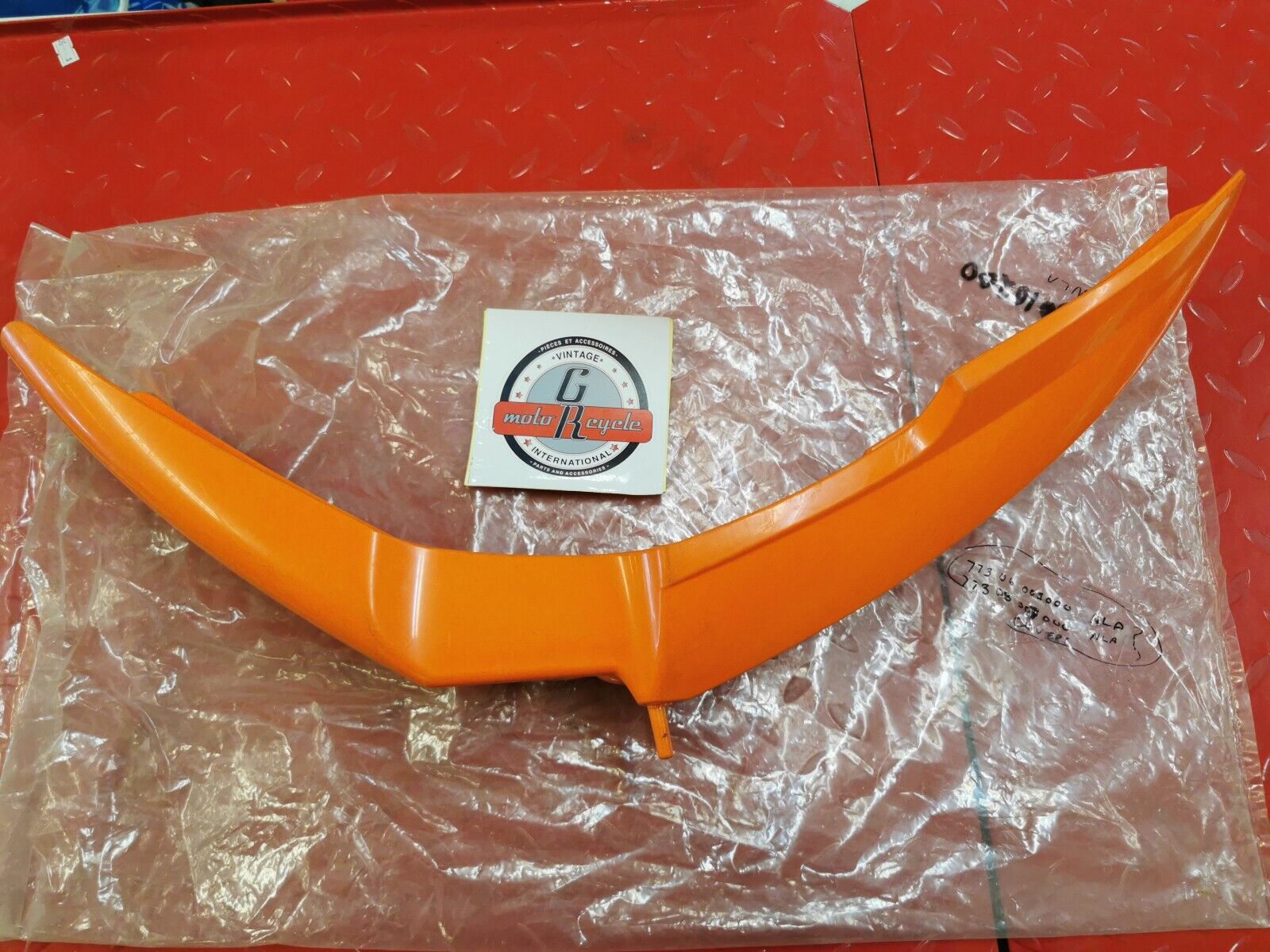 NOS KTM FRONT WHEEL FENDER COWL FAIRING 50308010200 KT2