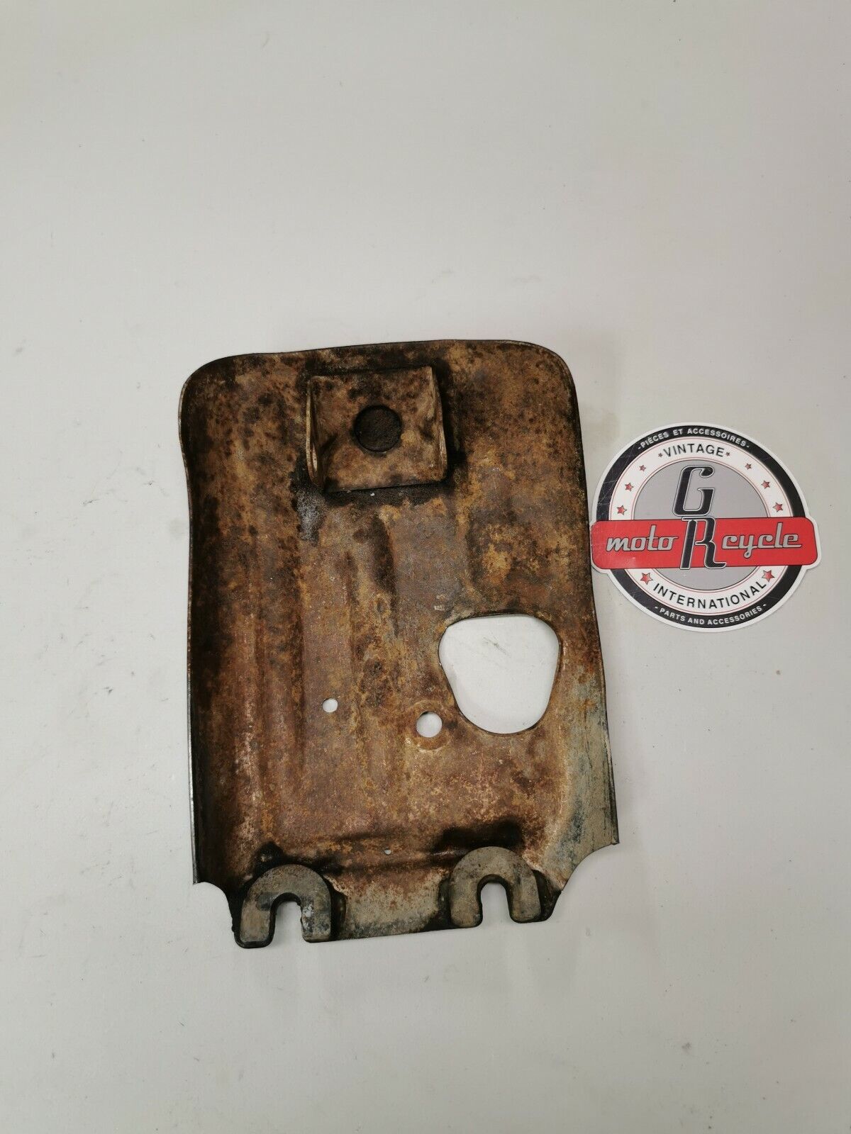 Honda XR80R 1993 engine motor crankcase protector bas guiard skidplate skid plat