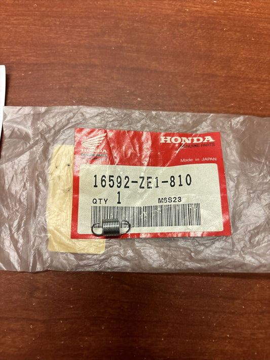 NOS Honda GL1500CF GX110 GX120 CABLE RETURN SPRING 16592-ZE1-810 H184