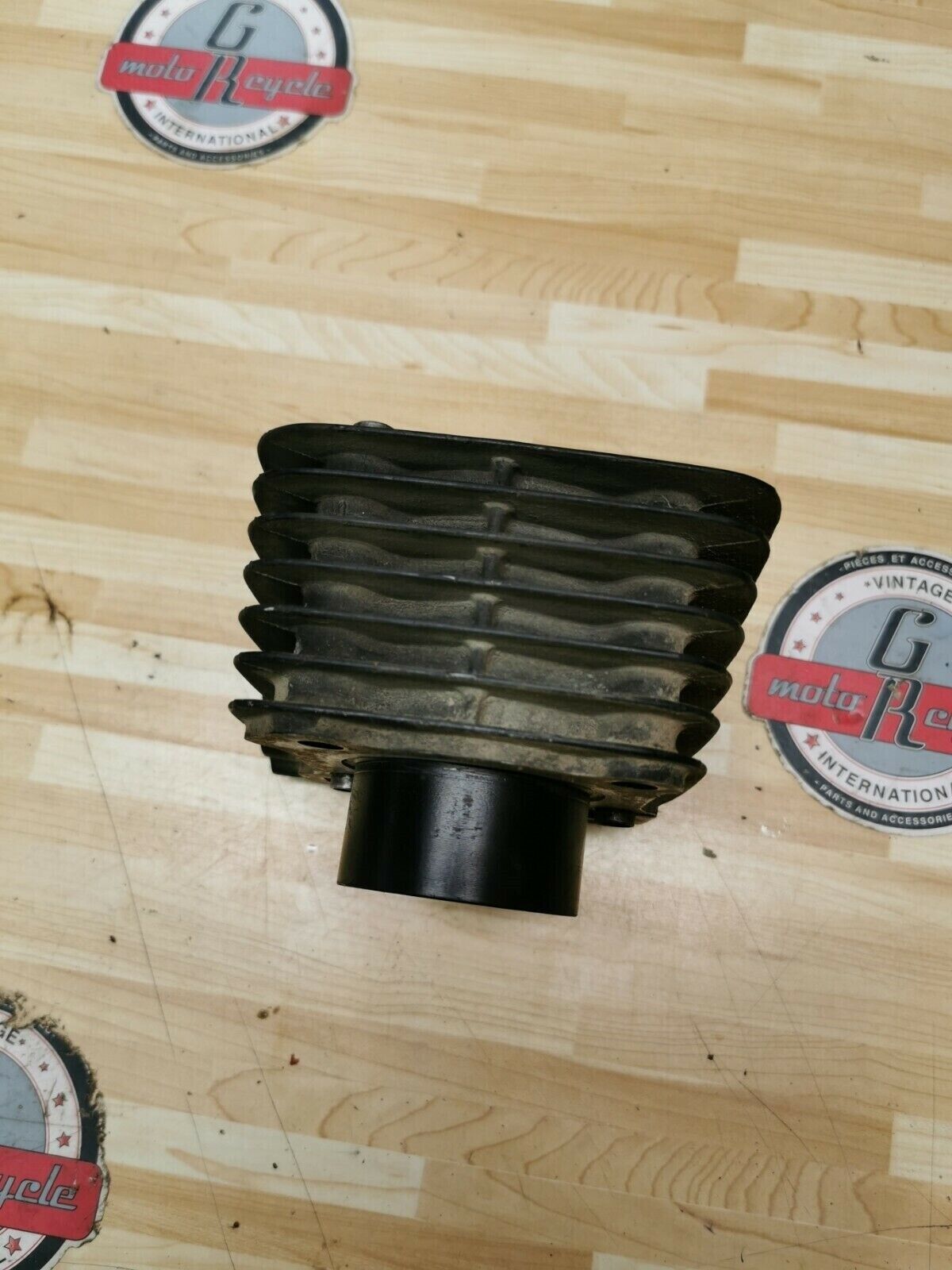 Suzuki DR100 1985 cylinder jug barrel
