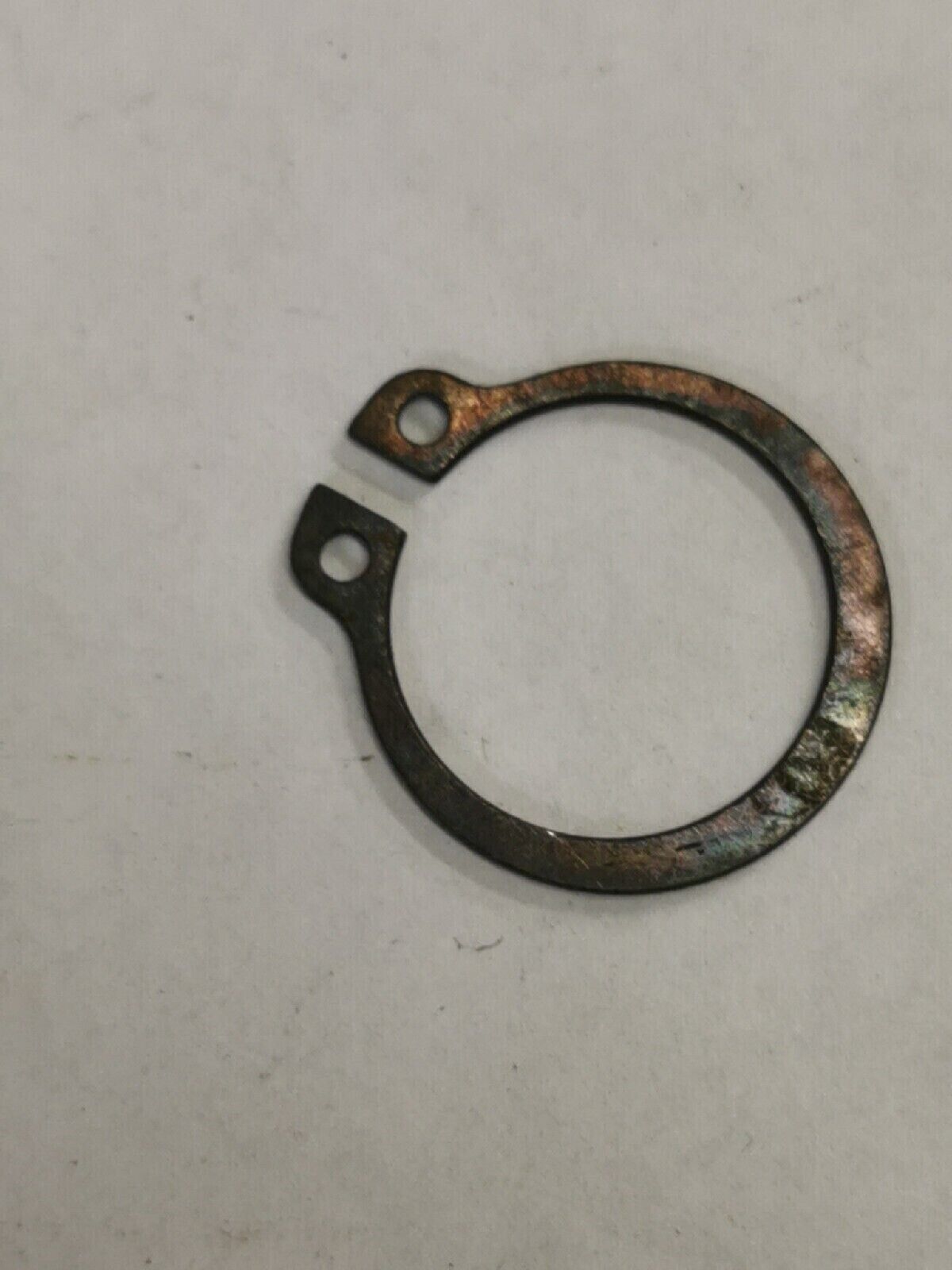 NOS PUCH BOMBARDIER MAXI  CIRCLIP 769-004-617   P3