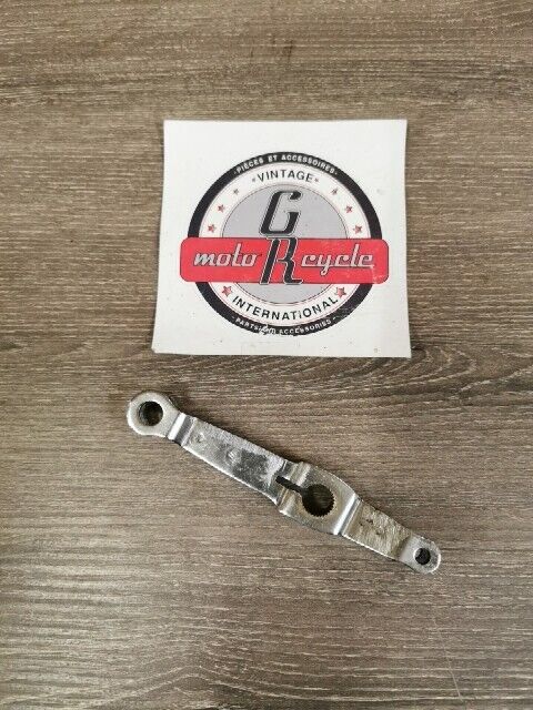 NOS BRIDGESTONE  GTR 350 GTO 350 FRONT BRAKE PANEL ARM LEVER A 7153-9000 B1
