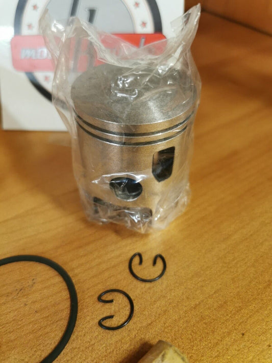 NOS YAMAHA YCS1 1968 1967 PISTON KIT STD 237-11631-00 Y47