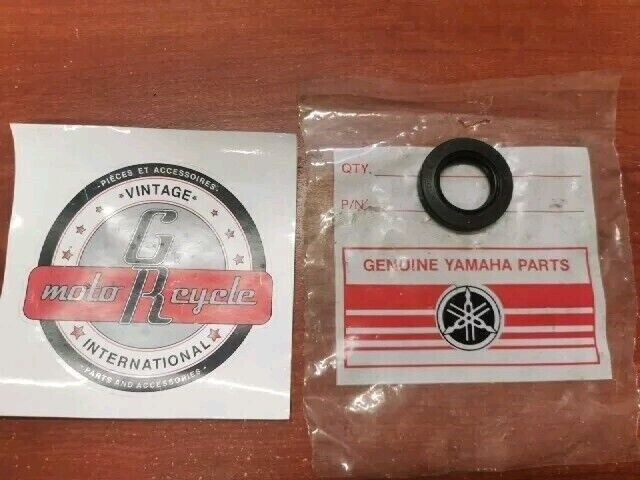 NOS Yamaha XS750 XS850 OIL SEAL SD-TYPE 93102-24154-00 Y163