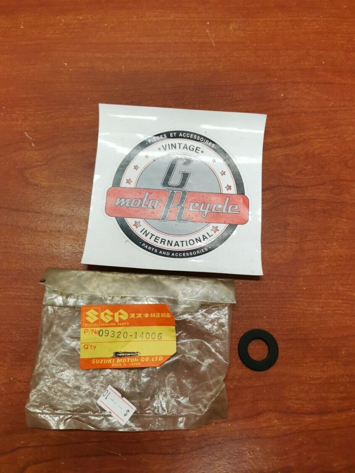 NOS Suzuki RM60 TS125 DS80 TS250 TS185 TS100 CUSHION 09320-14006 S18