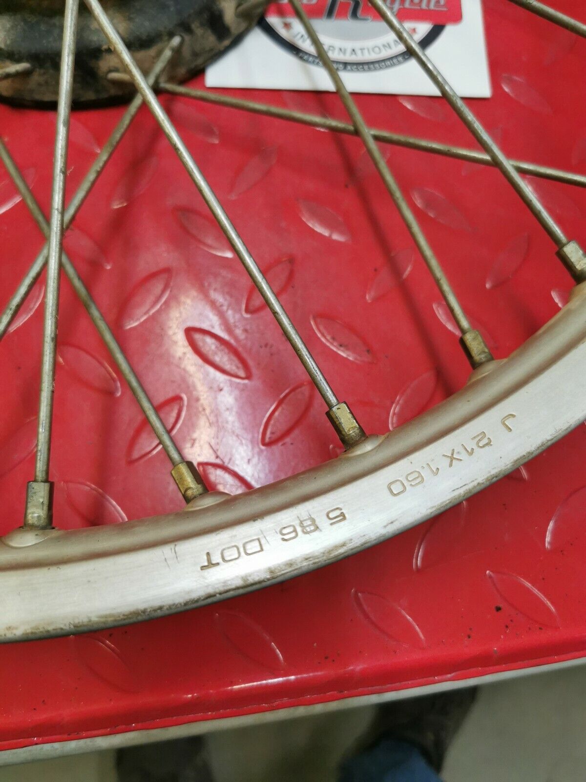 Honda XR200R 1987 Front wheel hub rim 44601-KK0-770