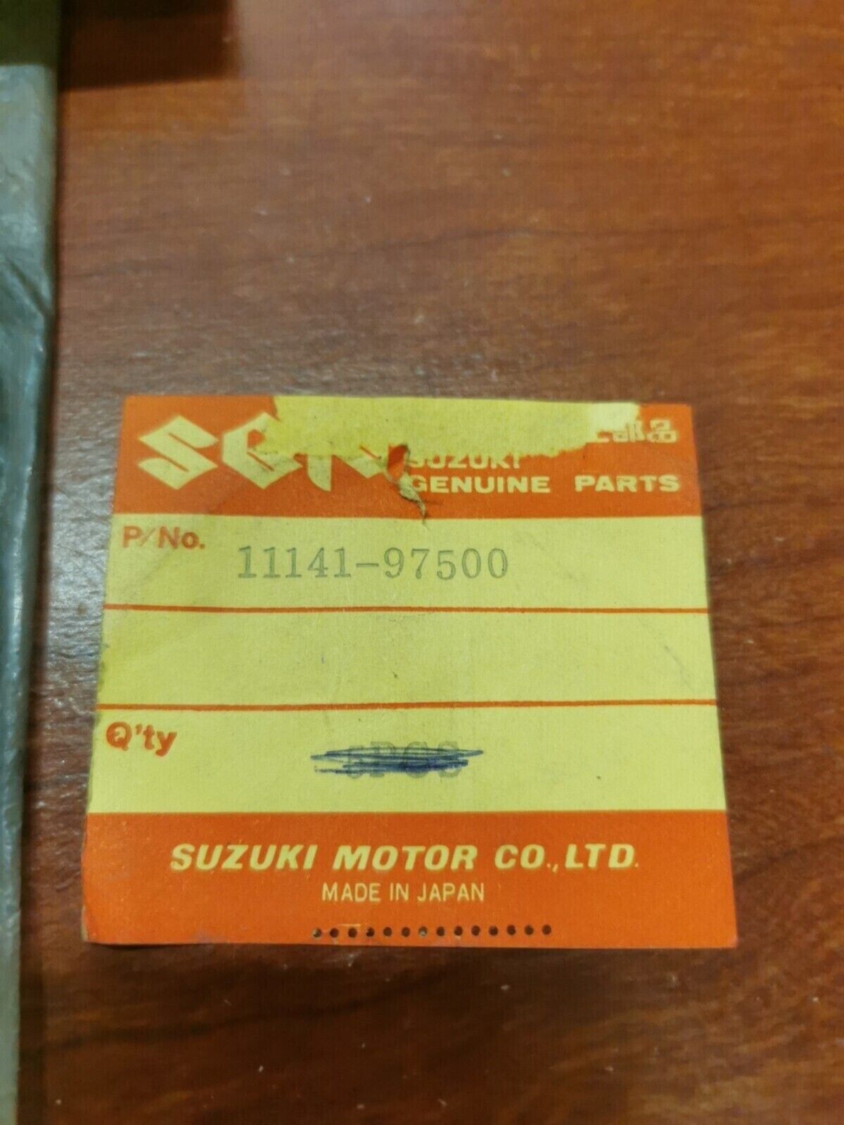 NOS Suzuki SNOWMOBILE ENGINE HEAD GASKET 11141-97500 S16