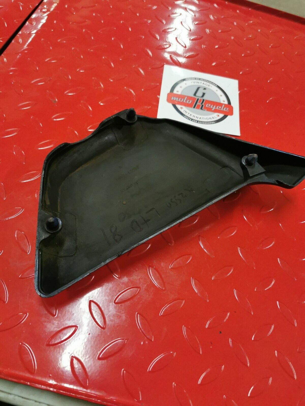 Kawasaki KZ550 LTD 1981 right side cover panel fairing