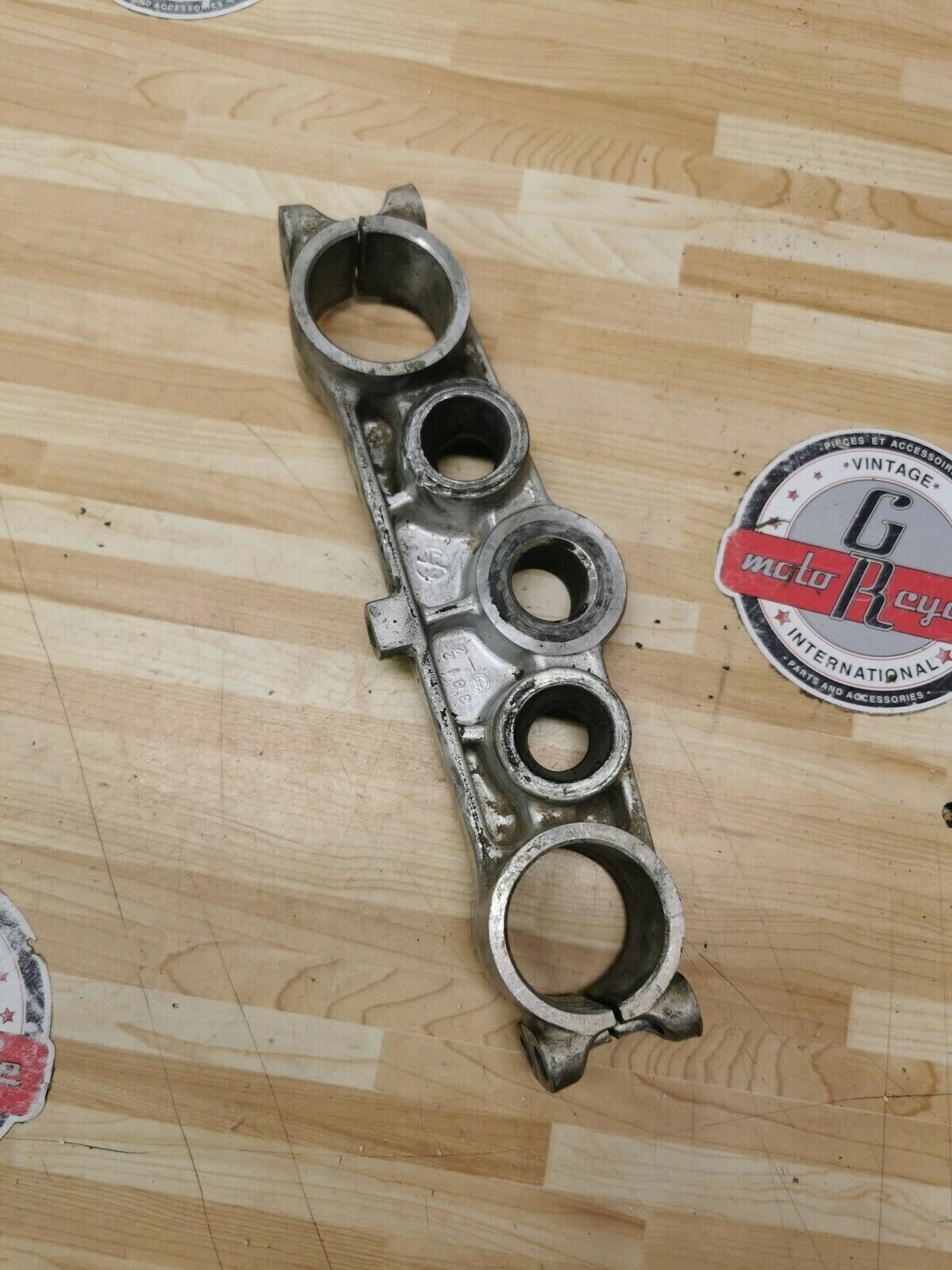 Kawasaki KX500 1987 steering stem triple clamp tree top bridge upper holde KX250