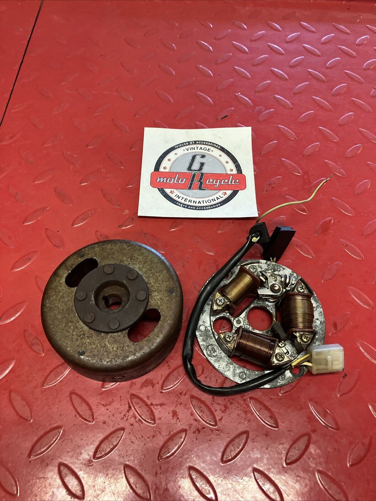 Honda MT125 1975 stator flywheel assy rotor magneto alternator 1974 1976