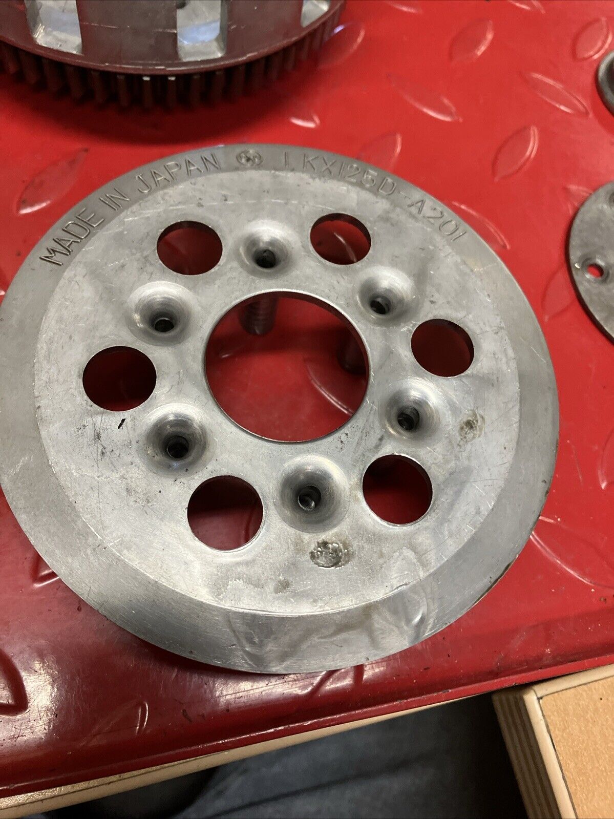 Kawasaki KDX200 1986 Clutch assembly basket hub pressure plate 1987