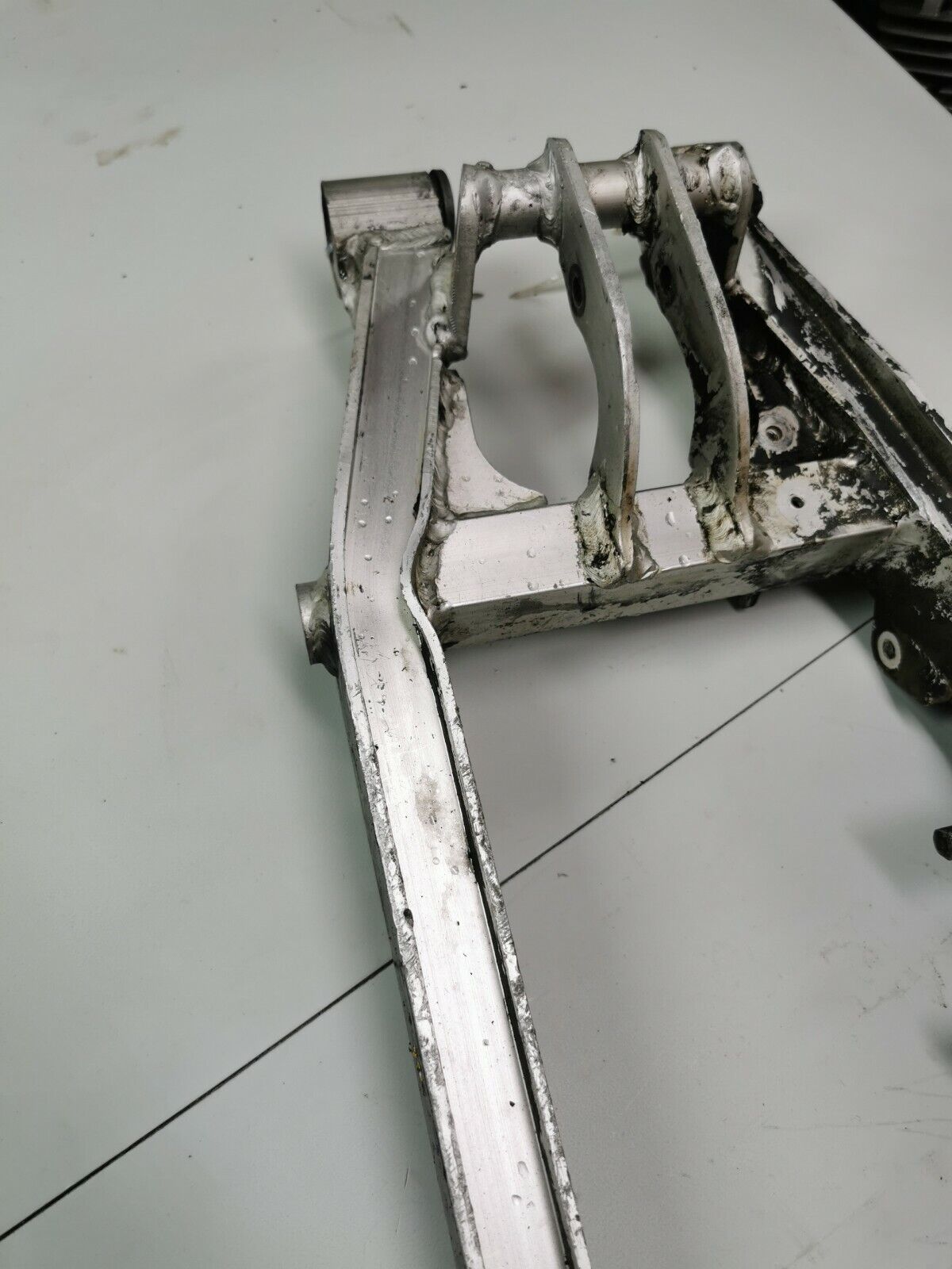 Suzuki PE175 1982 rear swinging arm swingarm 1983