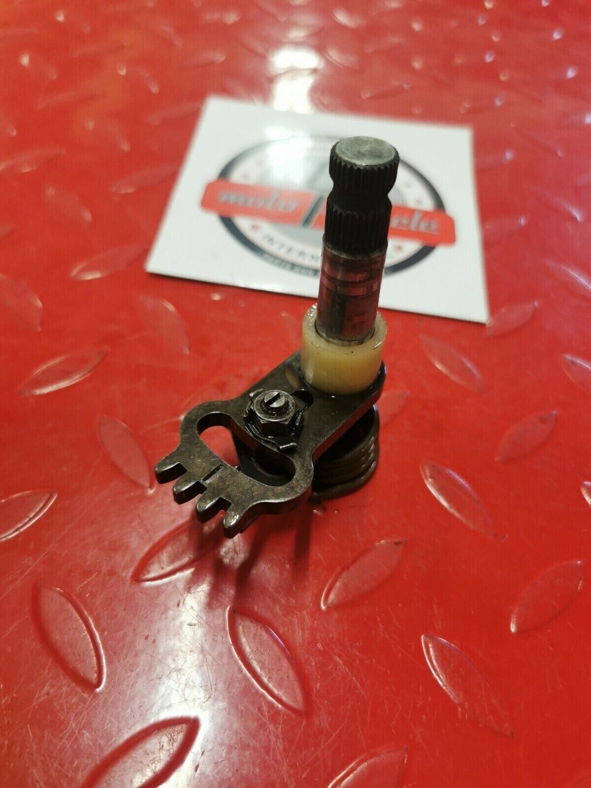 Honda CR125R 1982 transmission gearshift gear shifter shaft spindle 1980 1981