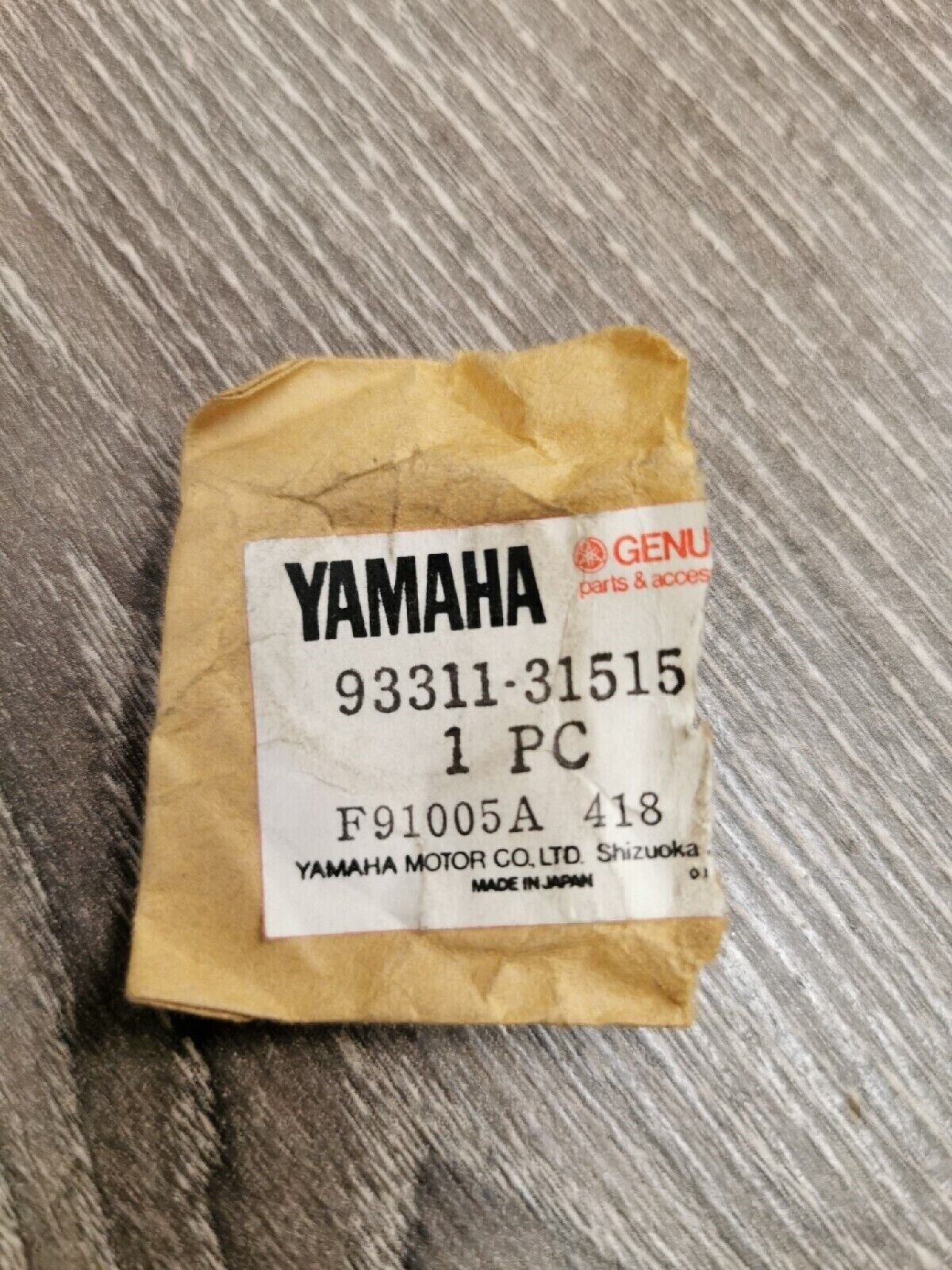 NOS YAMAHA Bearing cylindrical 93311-31515-00 Y57