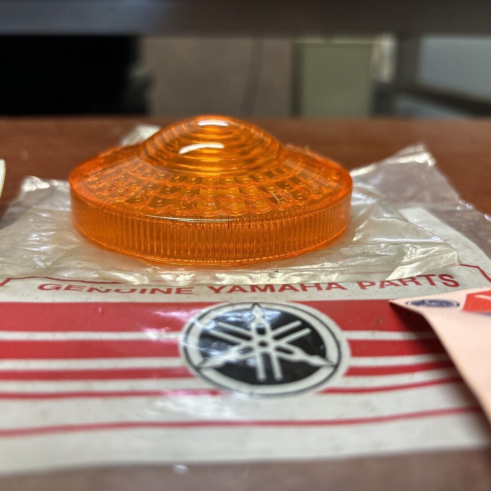 NOS Yamaha DT100 DT125 DT175 DT250 FLASHER LENS 341-83312-70-00 Y173