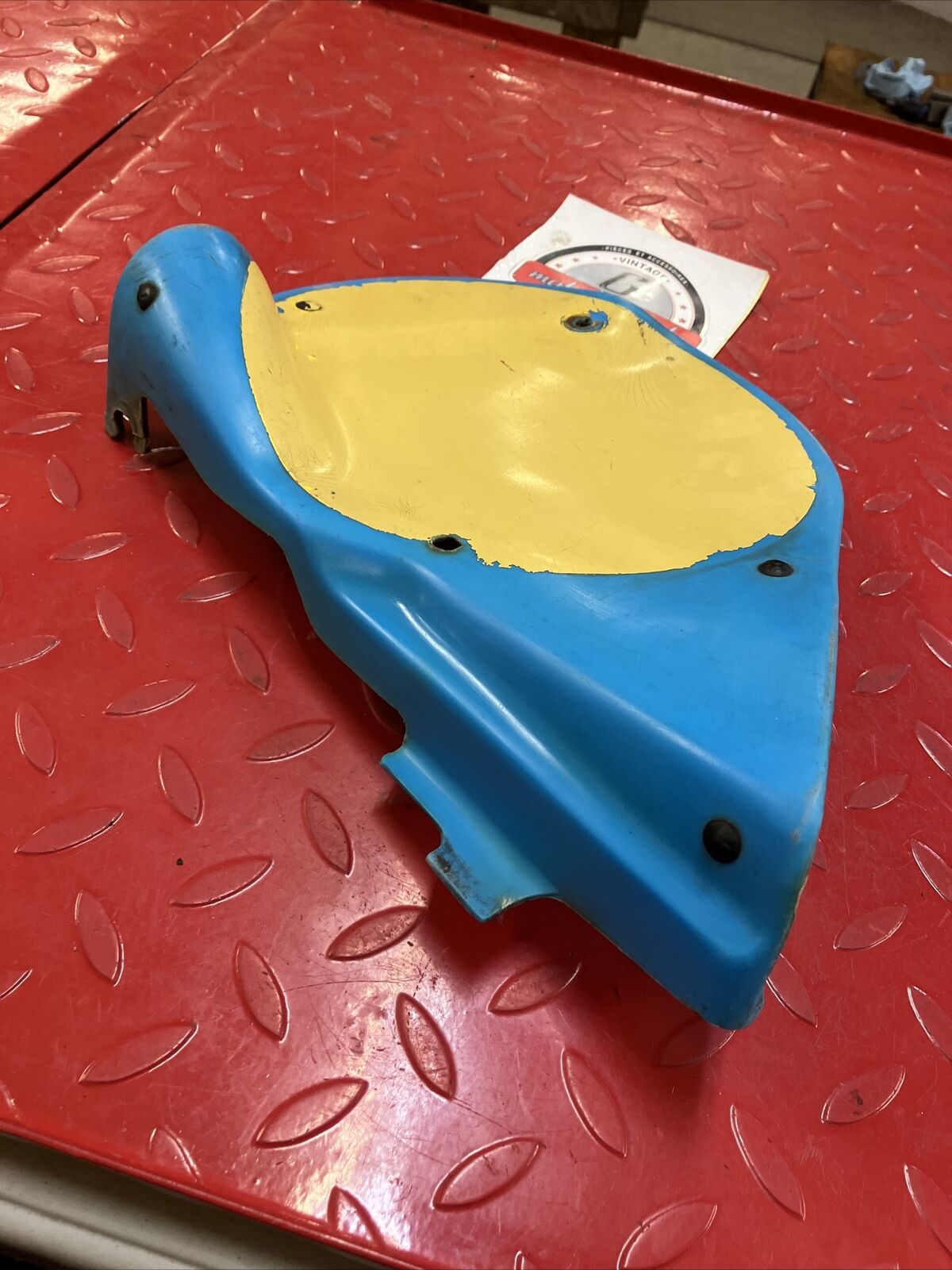 Yamaha IT175 1977 1978 1979 left side cover panel