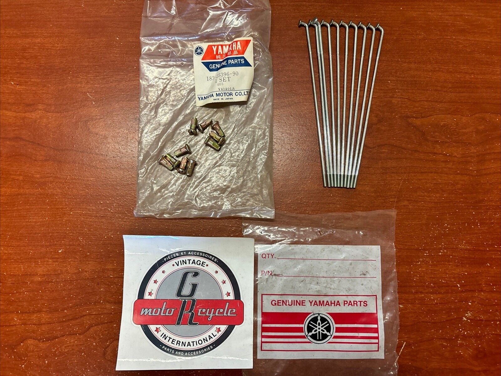 NOS Yamaha DT100 HT1 LT2 LT3 MX100 INNER SPOKE (10 QTY.) 183-25396-90-00 Y181