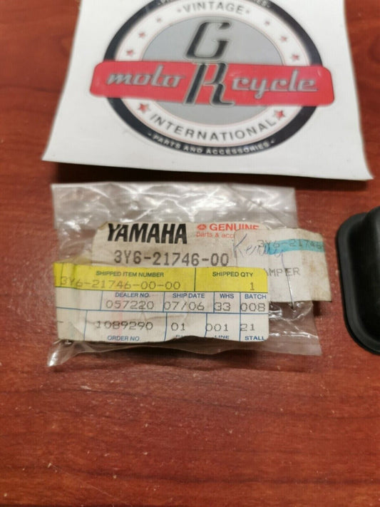NOS Yamaha 1992 1993 FJ1200 1980 - 1982 SR250 DAMPER 3Y6-21746-00-00 Y99